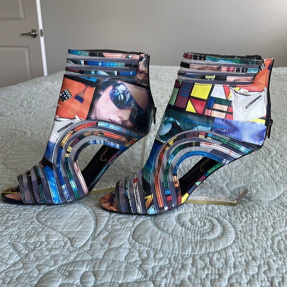 Unique Wedges - Privileged - Picture 3 of 8